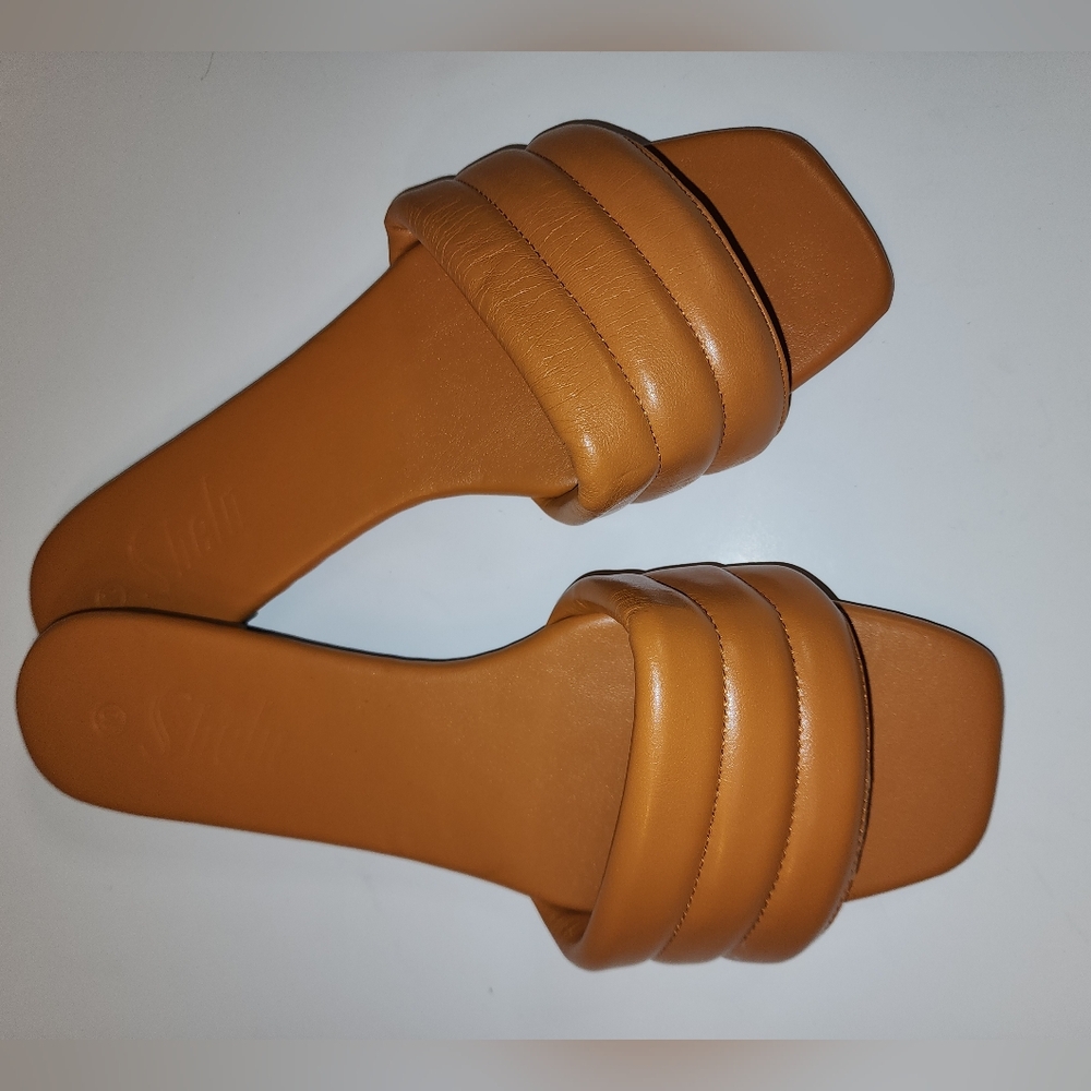 Stylish Tan Women's Sandals